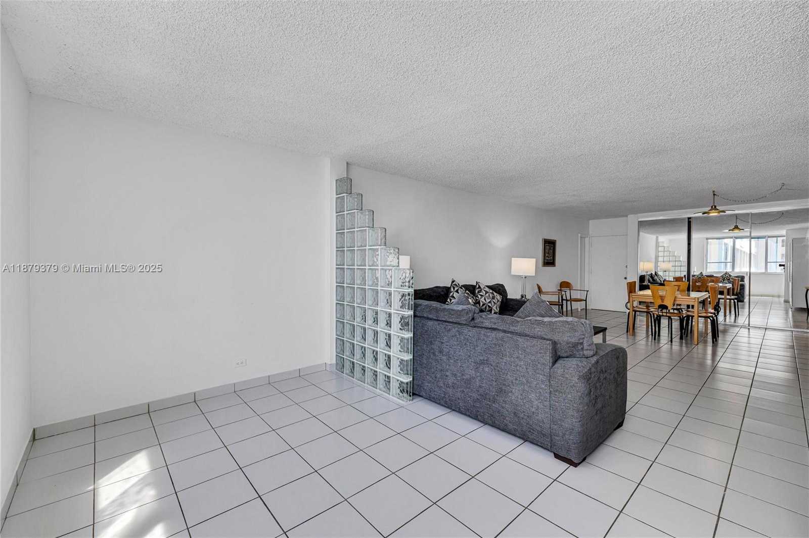 Small Image of 5005 COLLINS AVE #616, Miami Beach Number 17