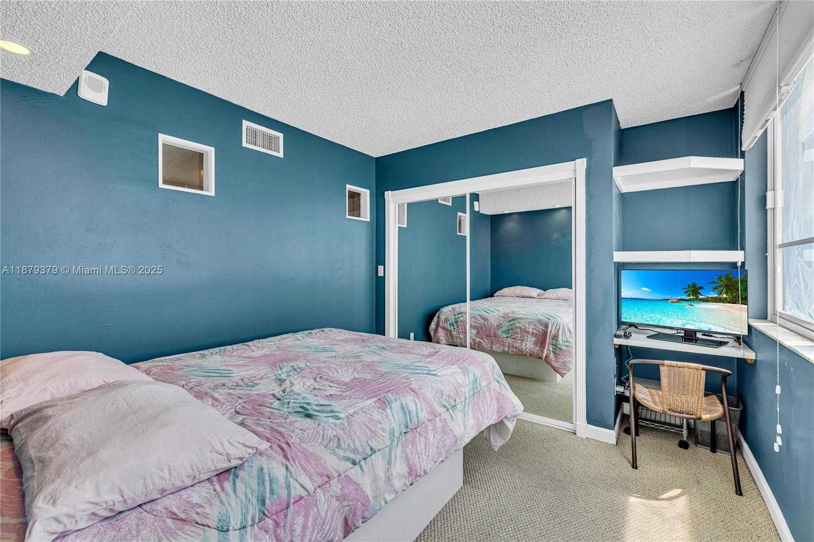 Small Image of 5005 COLLINS AVE #616, Miami Beach Number 19