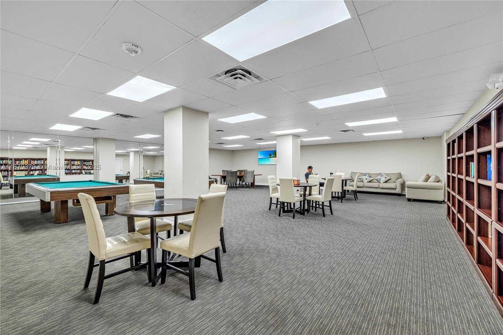 Small Image of 5005 COLLINS AVE #616, Miami Beach Number 35