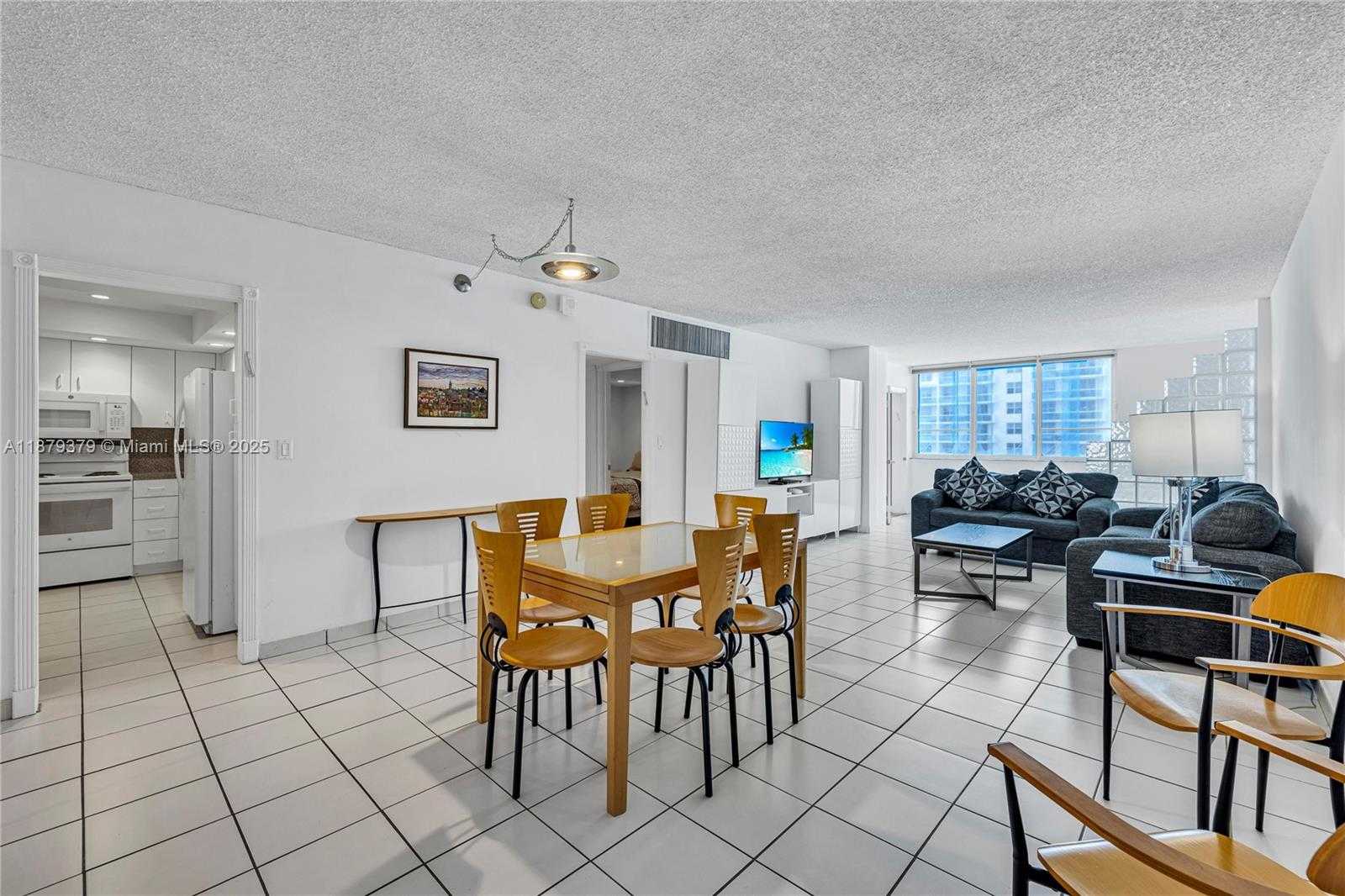 Small Image of 5005 COLLINS AVE #616, Miami Beach Number 5