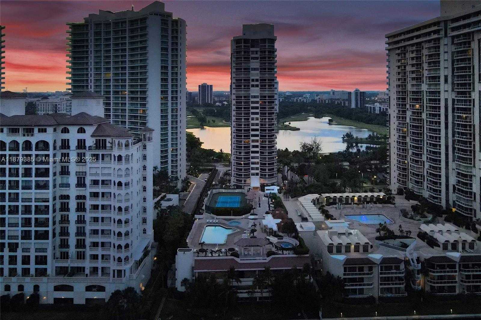 Small Image of 20185 EAST COUNTRY CLUB DR #PH6, Aventura Number 19