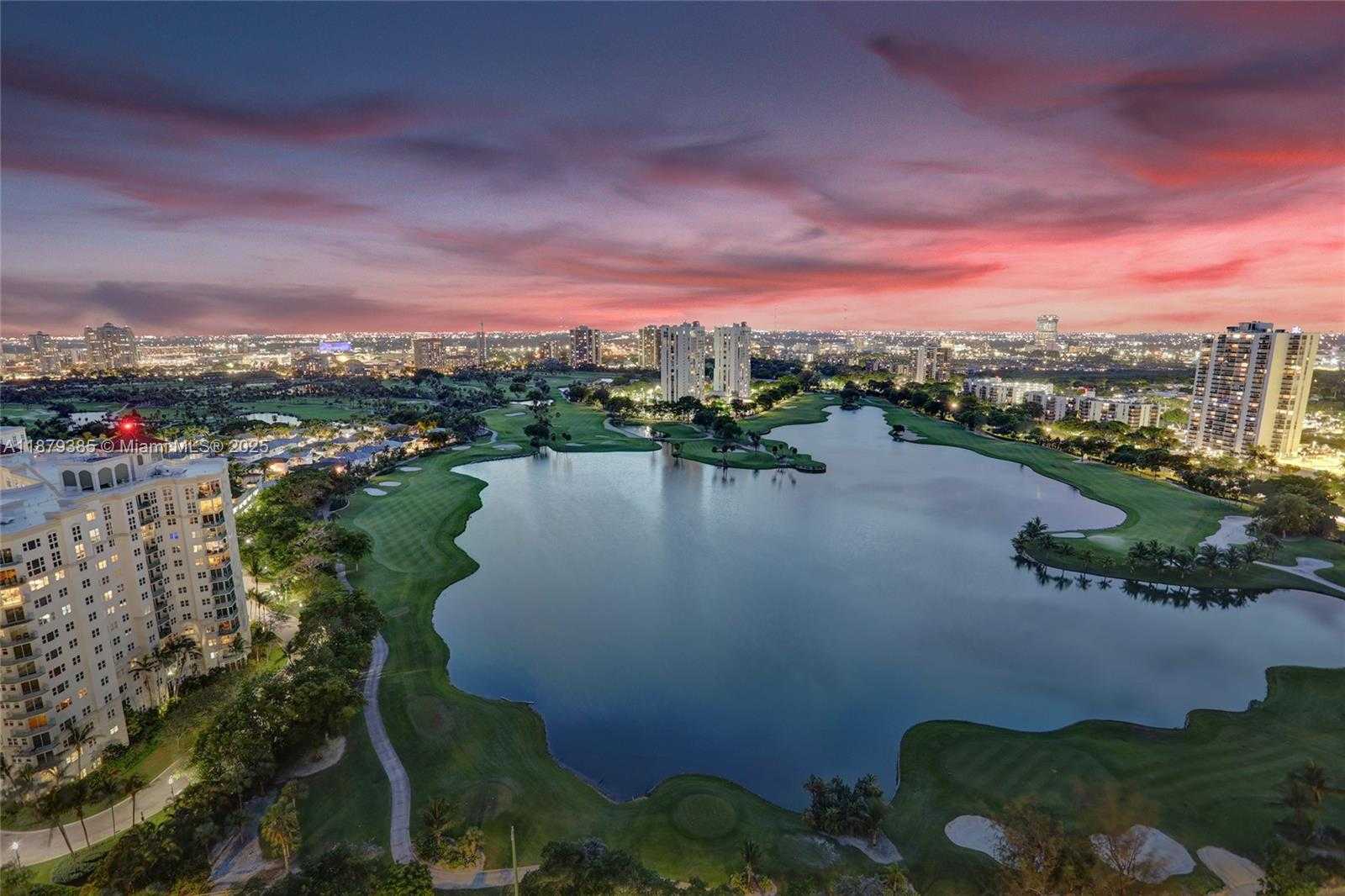 Small Image of 20185 EAST COUNTRY CLUB DR #PH6, Aventura Number 3