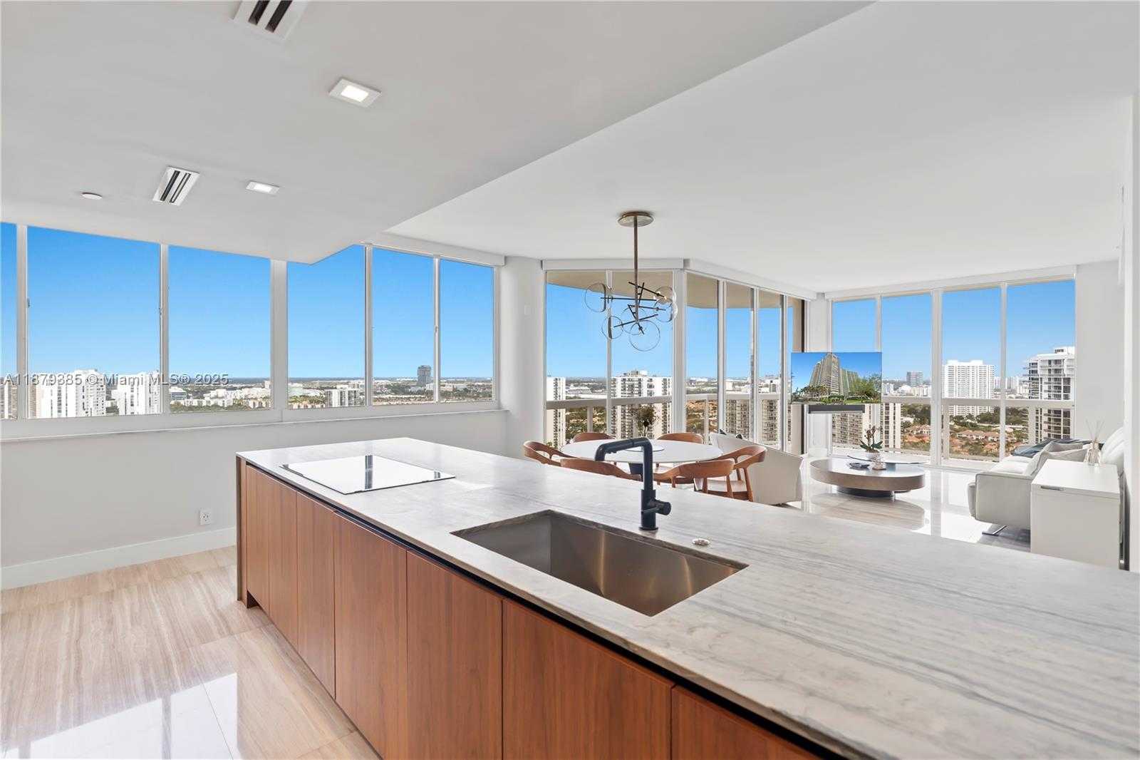 Small Image of 20185 EAST COUNTRY CLUB DR #PH6, Aventura Number 9