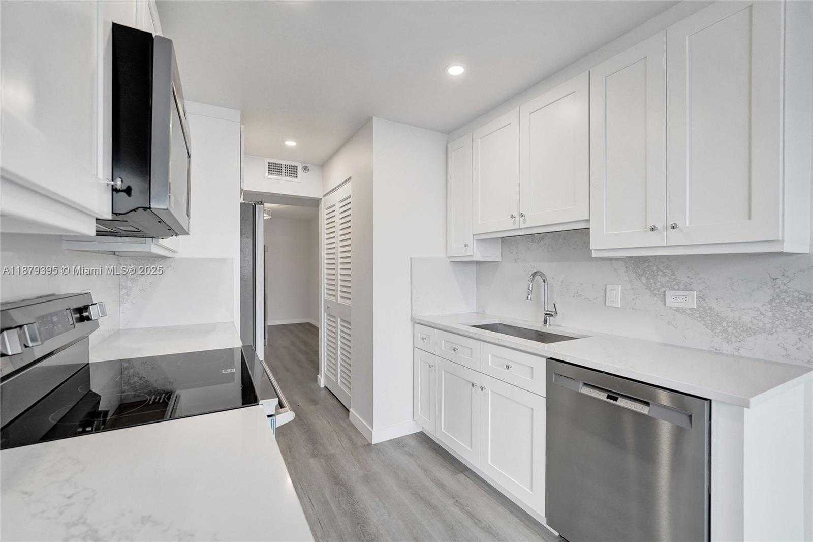 Small Image of 1201 SOUTH OCEAN DR #2509S, Hollywood Number 15