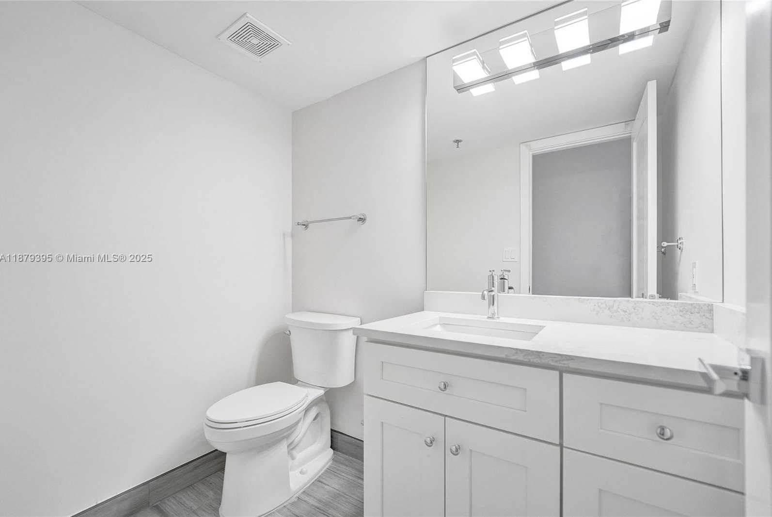 Small Image of 1201 SOUTH OCEAN DR #2509S, Hollywood Number 27