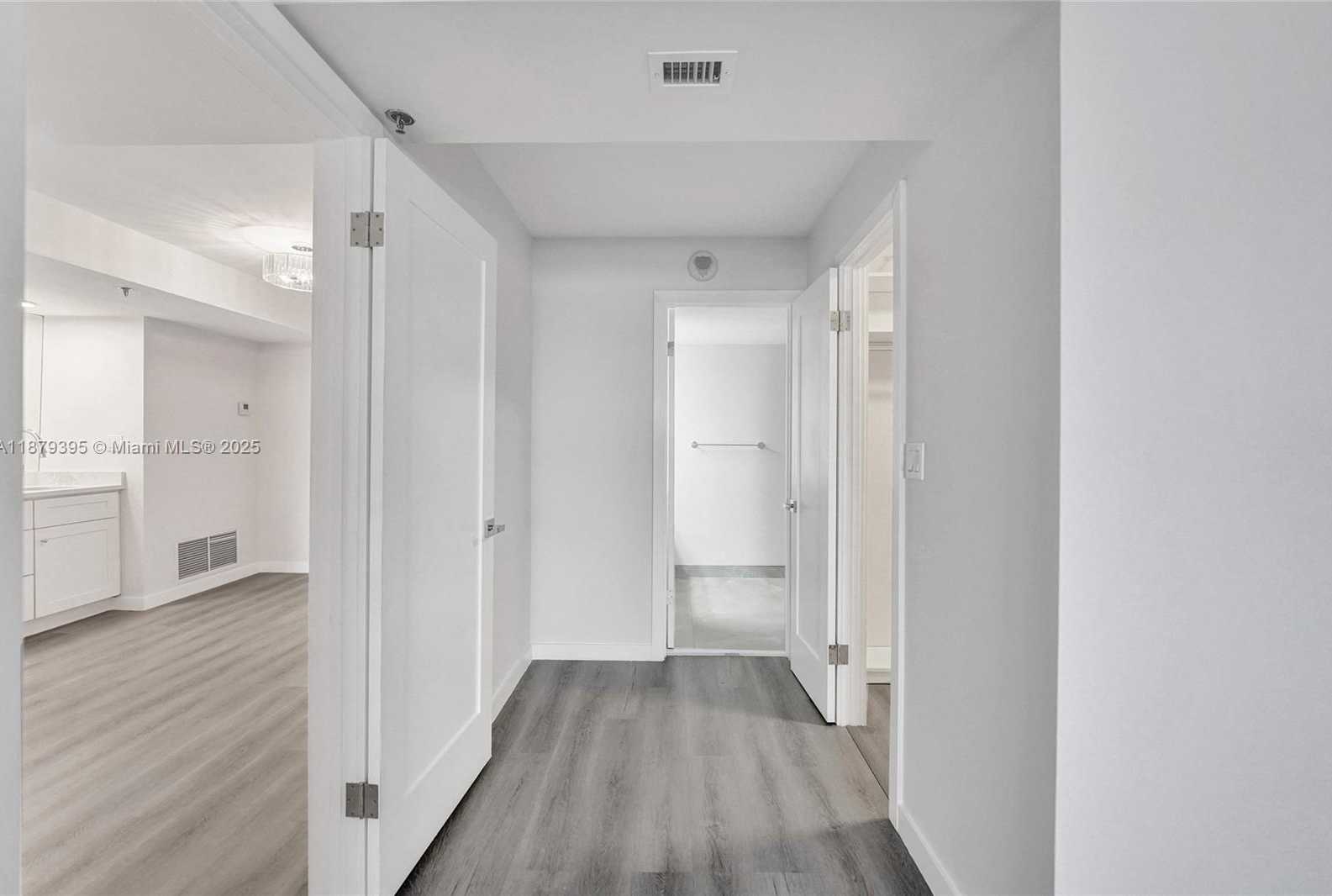 Small Image of 1201 SOUTH OCEAN DR #2509S, Hollywood Number 29