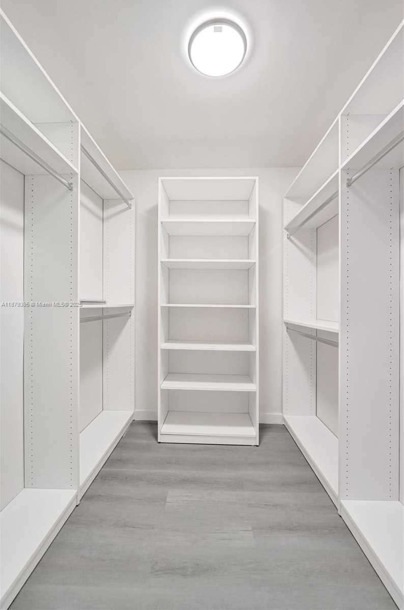 Small Image of 1201 SOUTH OCEAN DR #2509S, Hollywood Number 31