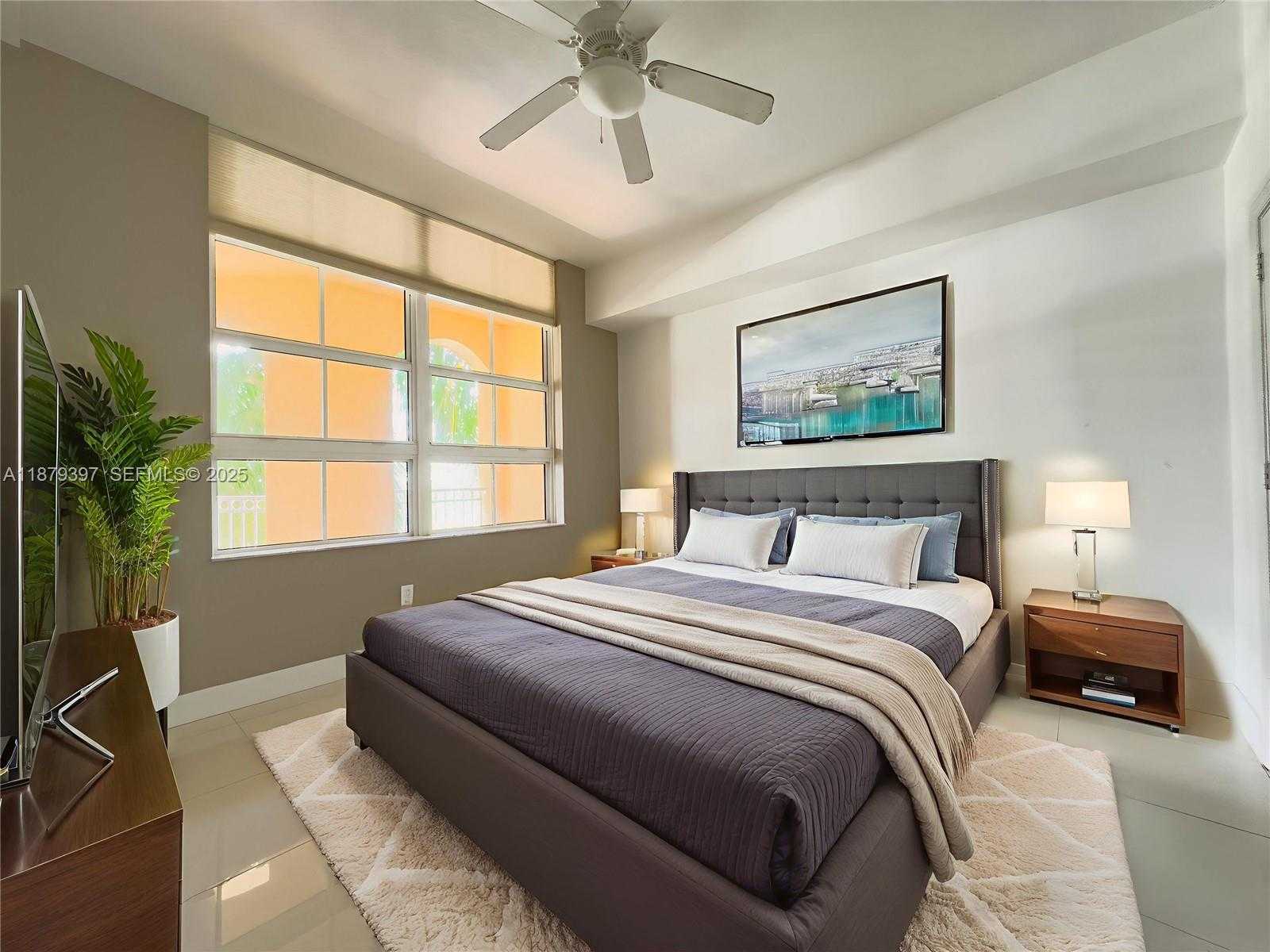 Imagen de Pequeño Objeto