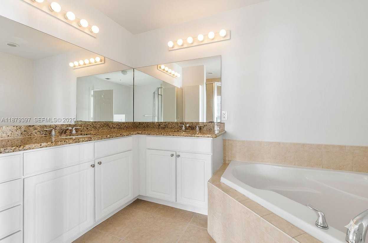 Imagen de Pequeño Objeto