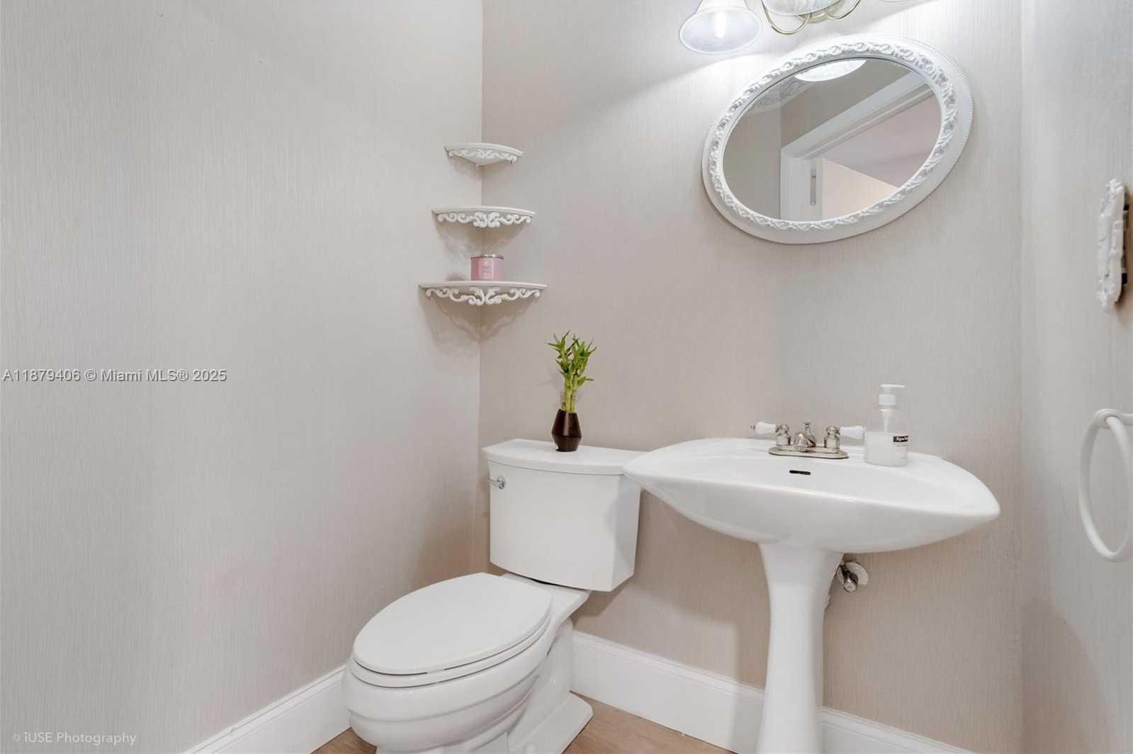 Small Image of 3950 COCOPLUM CIR #F, Coconut Creek Number 16