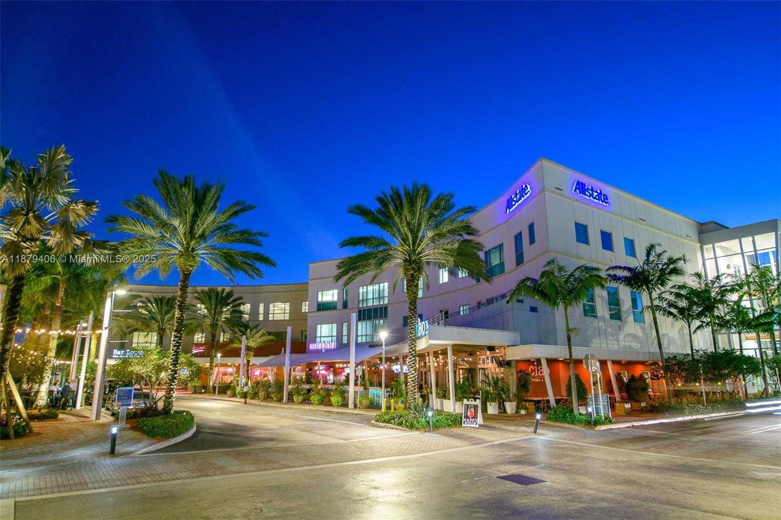 Small Image of 3950 COCOPLUM CIR #F, Coconut Creek Number 22