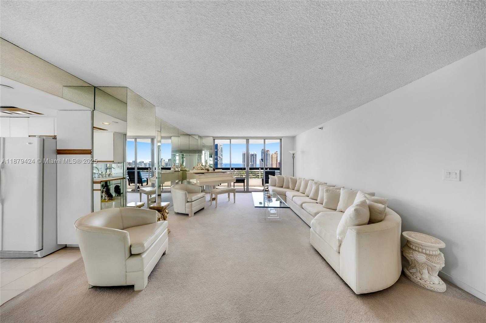 Small Image of 19195 NORTH EAST 36TH CT #2706, Aventura Number 3