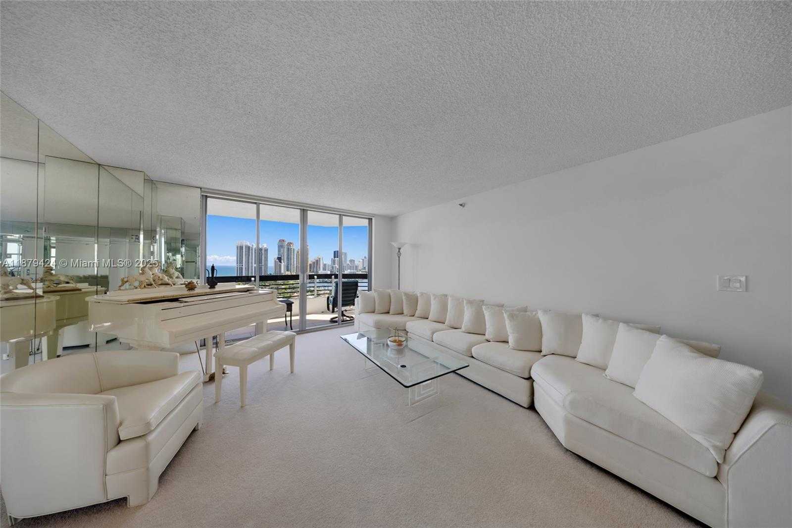 Small Image of 19195 NORTH EAST 36TH CT #2706, Aventura Number 5