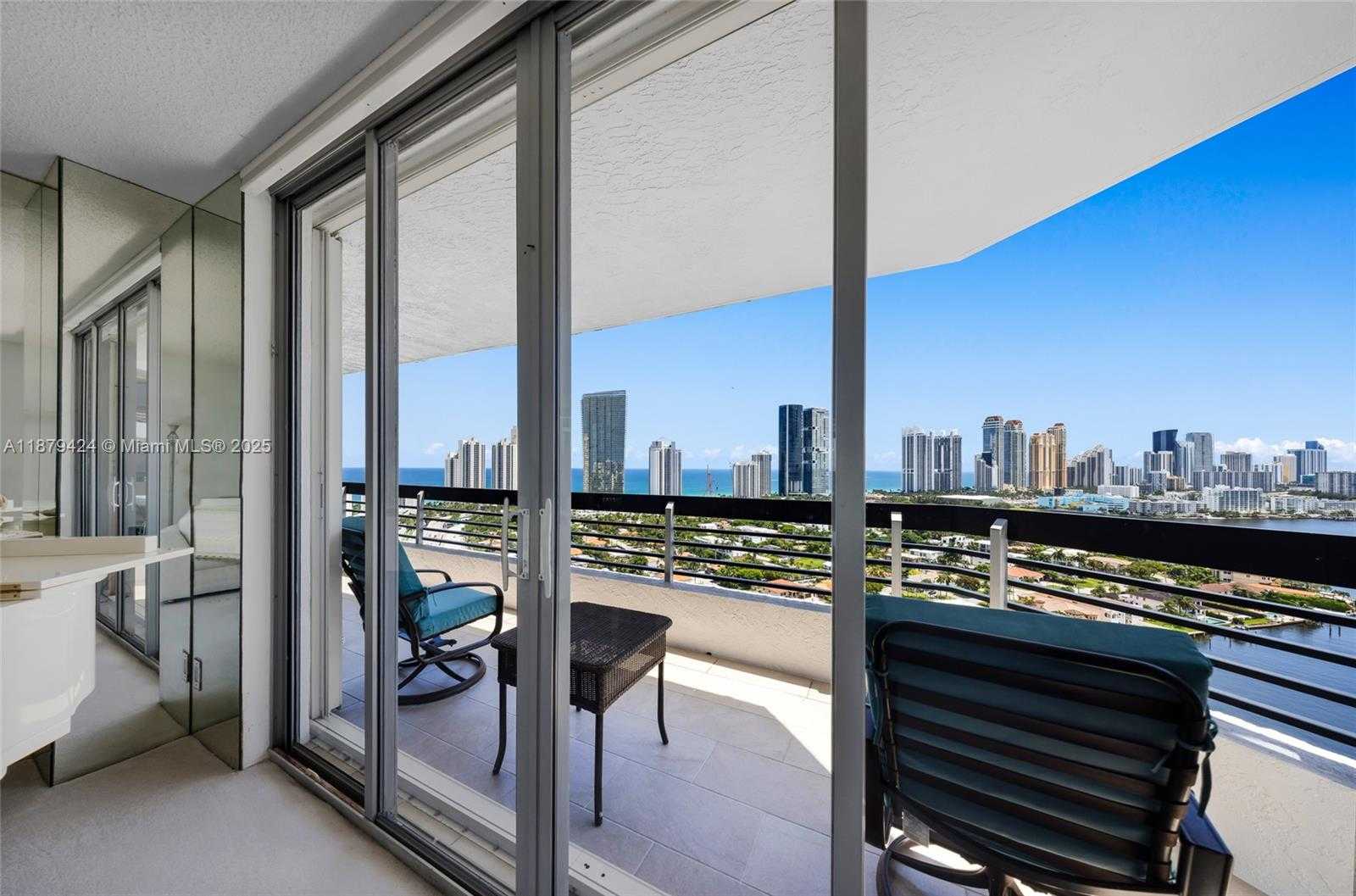 Small Image of 19195 NORTH EAST 36TH CT #2706, Aventura Number 8