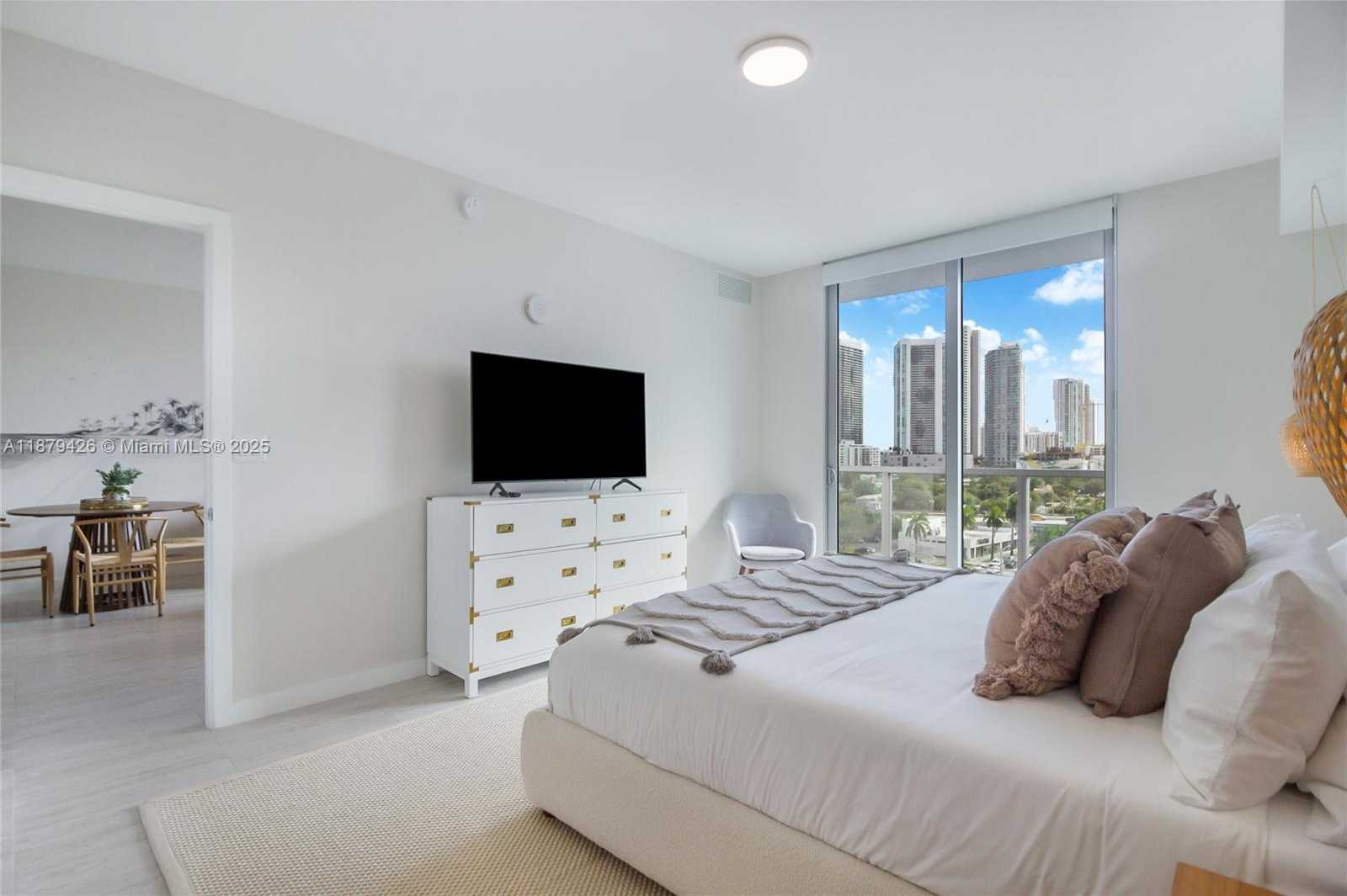 Small Image of 3900 BISCAYNE BLVD #S-804, Miami Number 7
