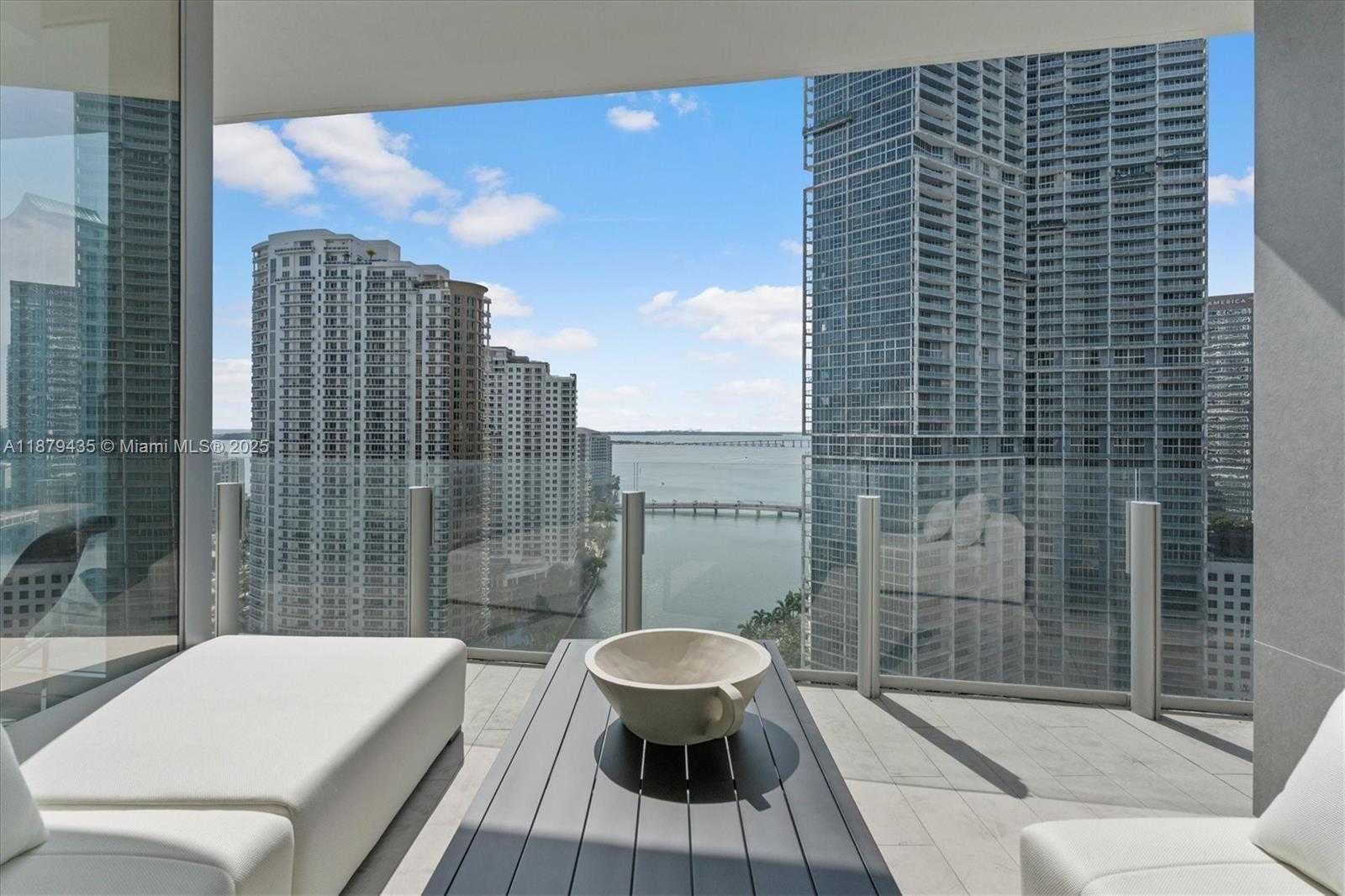 Small Image of 300 BISCAYNE BLVD WAY #2205, Miami Number 11