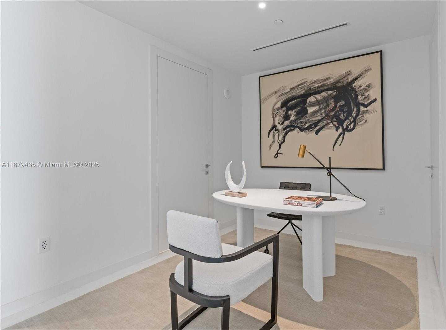 Small Image of 300 BISCAYNE BLVD WAY #2205, Miami Number 7
