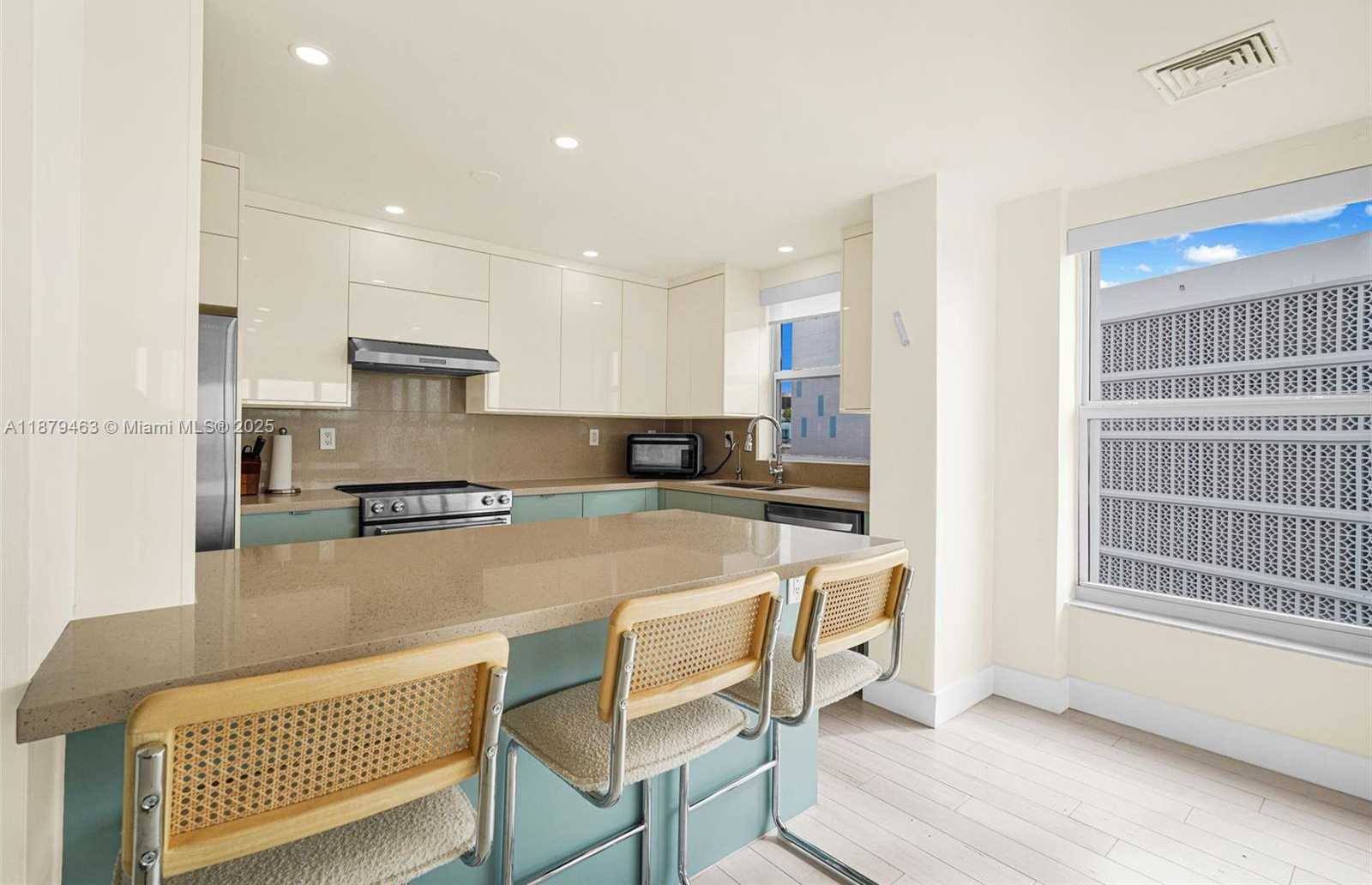 Small Image of 9100 WEST BAY HARBOR DR #8A, Bay Harbor Islands Number 21
