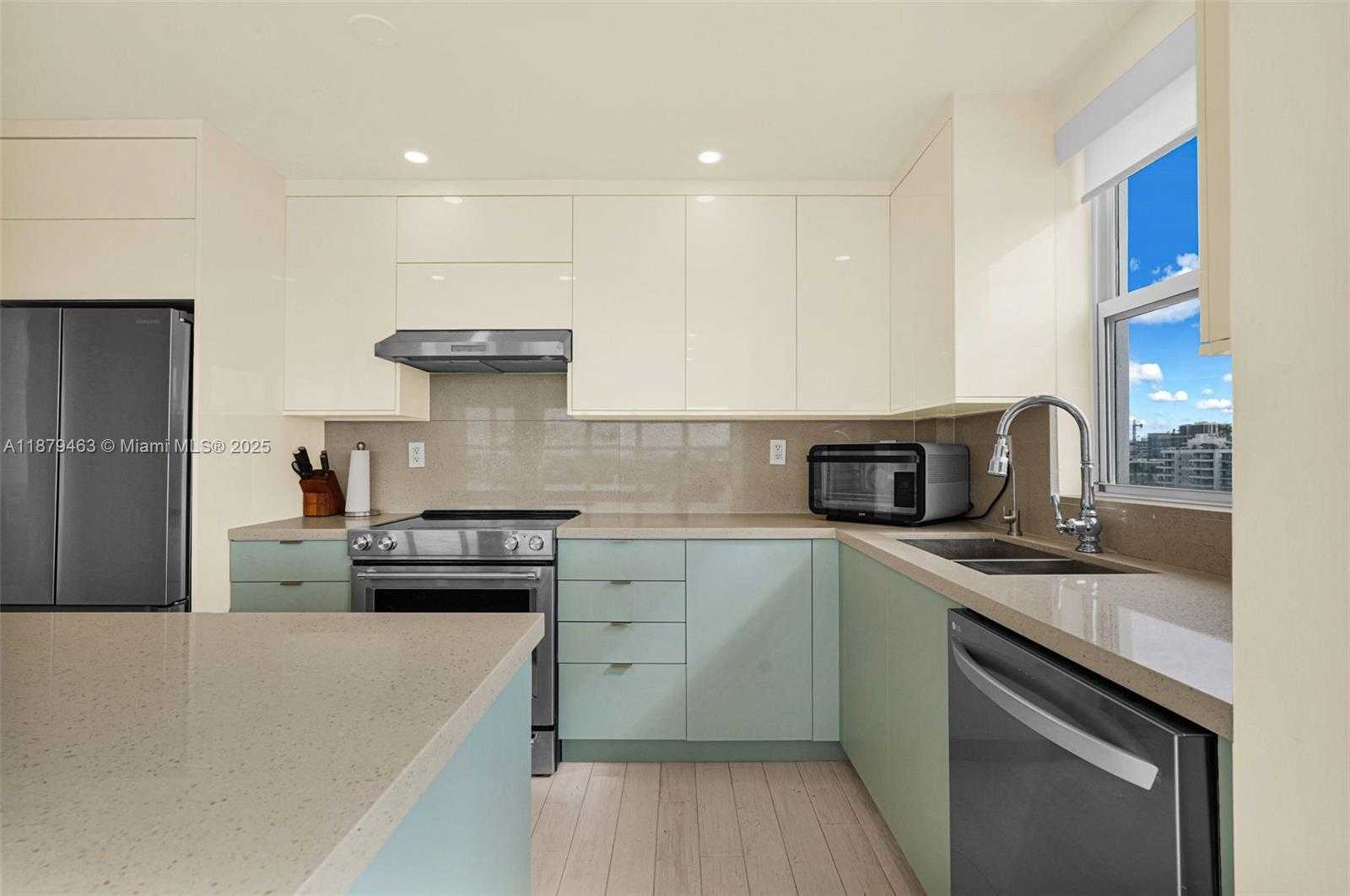Small Image of 9100 WEST BAY HARBOR DR #8A, Bay Harbor Islands Number 25