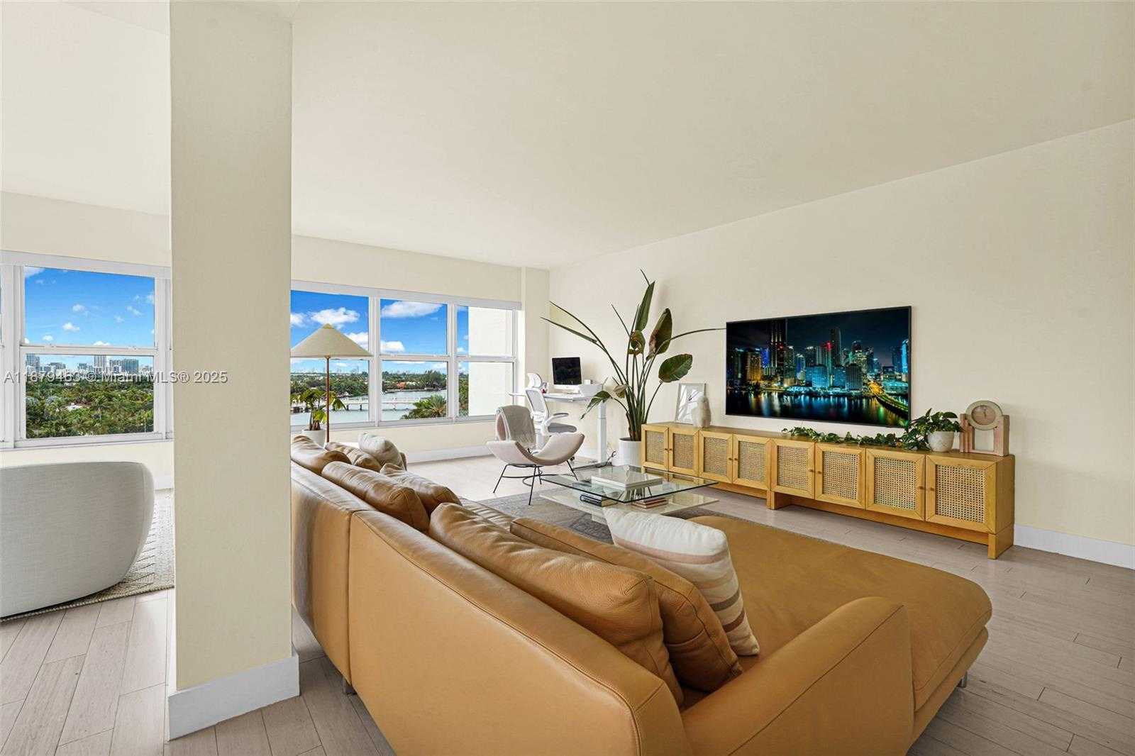 Small Image of 9100 WEST BAY HARBOR DR #8A, Bay Harbor Islands Number 4