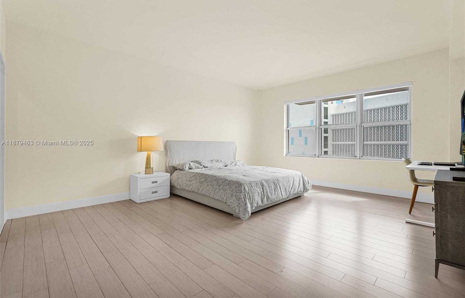 Small Image of 9100 WEST BAY HARBOR DR #8A, Bay Harbor Islands Number 40