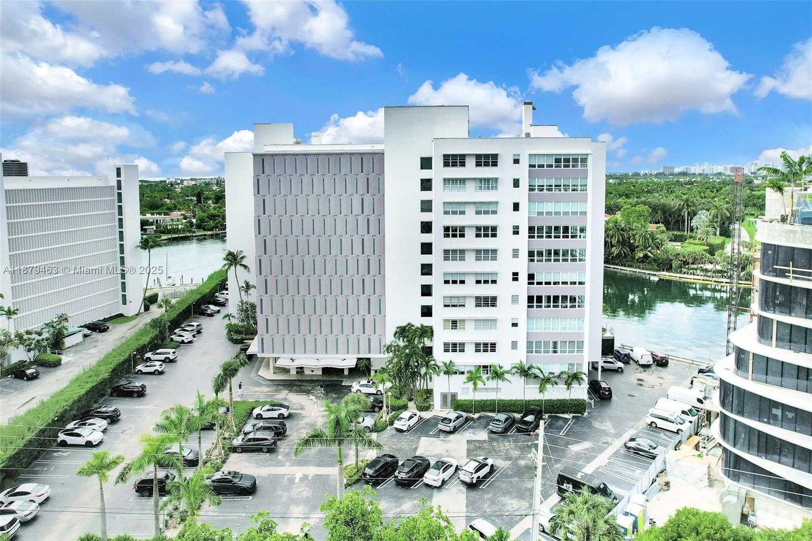 Small Image of 9100 WEST BAY HARBOR DR #8A, Bay Harbor Islands Number 83
