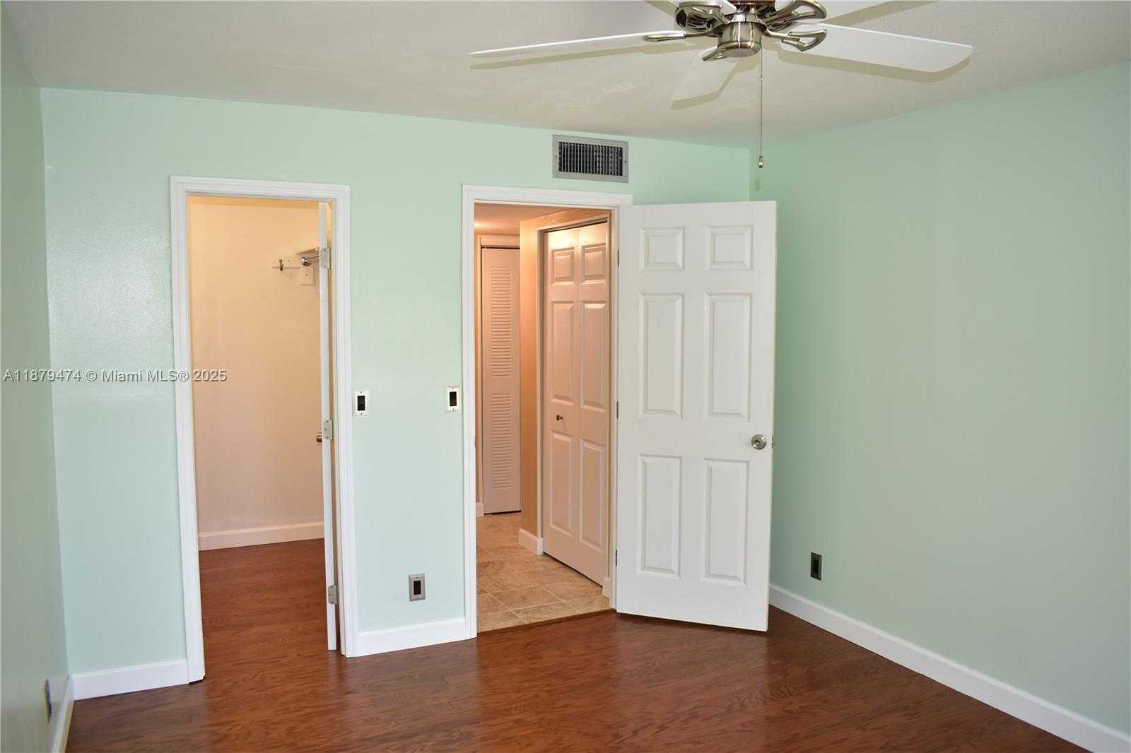 Small Image of 9641 SUNRISE LAKES BLVD #306, Sunrise Number 30