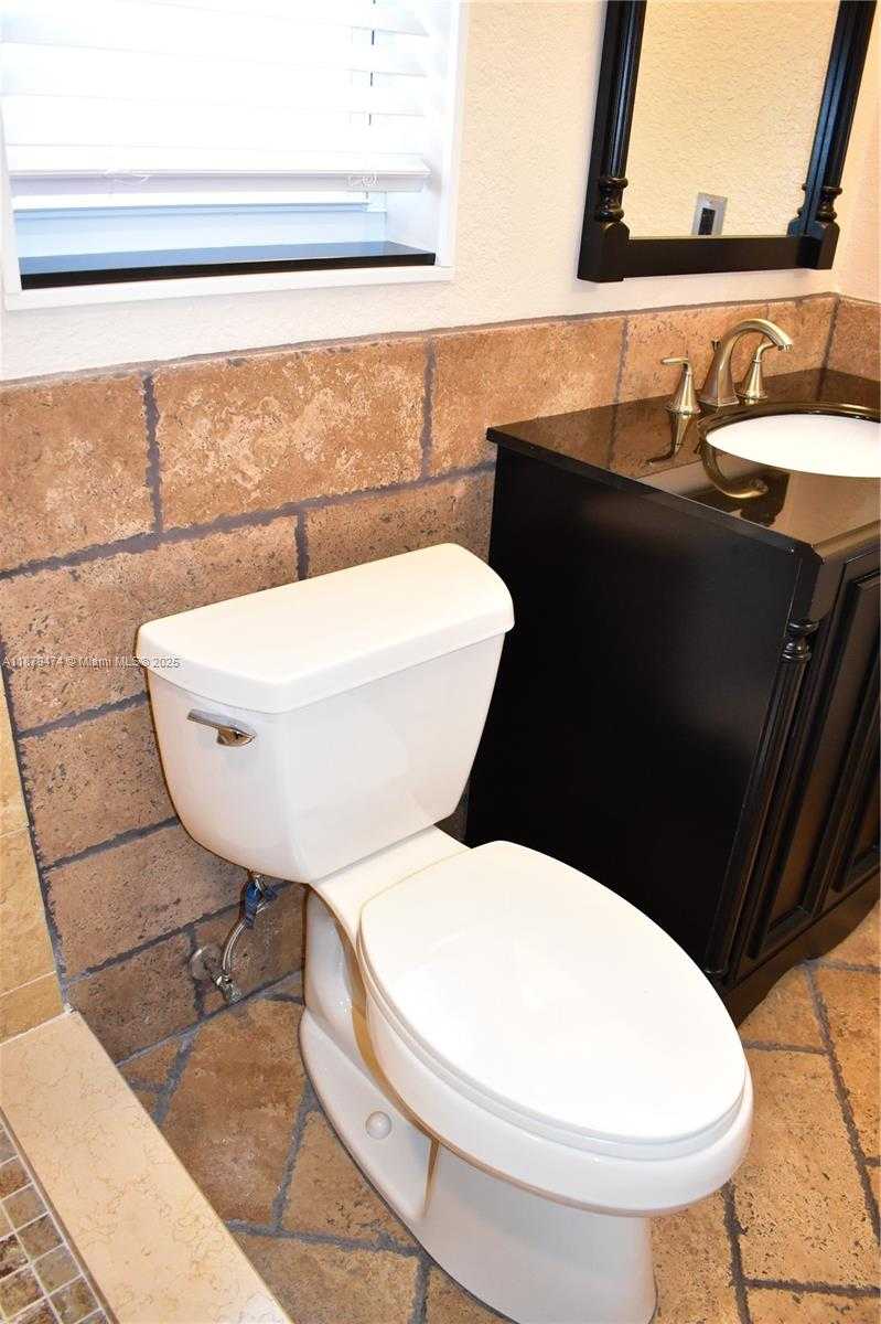 Small Image of 9641 SUNRISE LAKES BLVD #306, Sunrise Number 33