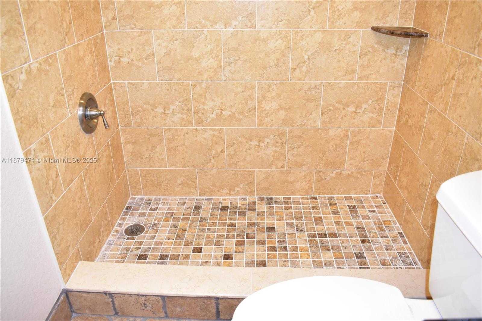 Small Image of 9641 SUNRISE LAKES BLVD #306, Sunrise Number 35