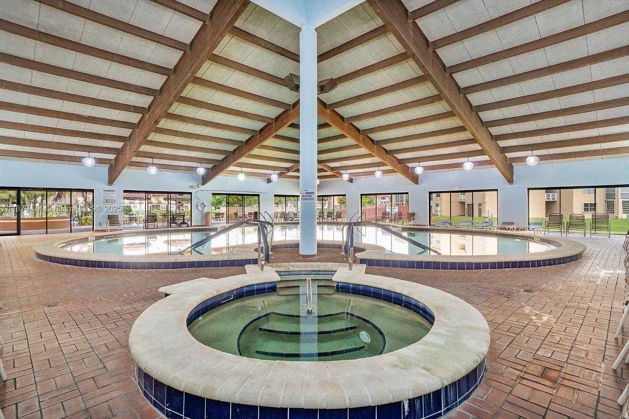 Small Image of 9641 SUNRISE LAKES BLVD #306, Sunrise Number 47