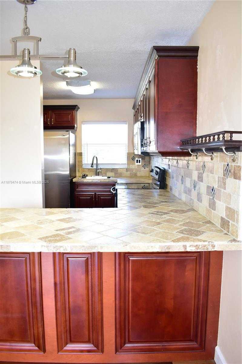 Small Image of 9641 SUNRISE LAKES BLVD #306, Sunrise Number 9