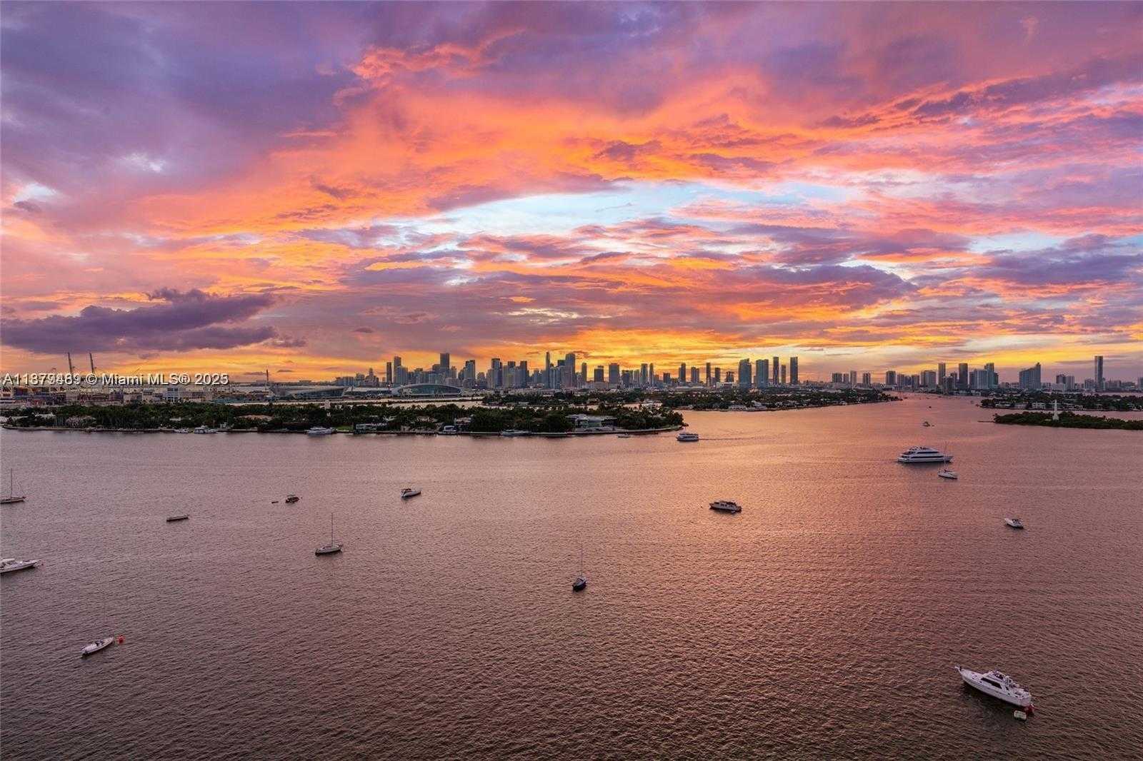 Small Image of 1100 WEST AVE #1510, Miami Beach Number 2