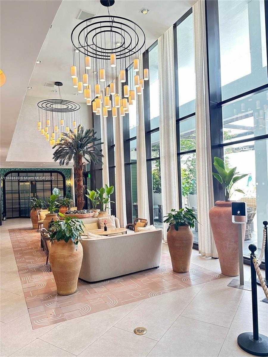 Small Image of 1100 WEST AVE #1510, Miami Beach Number 21