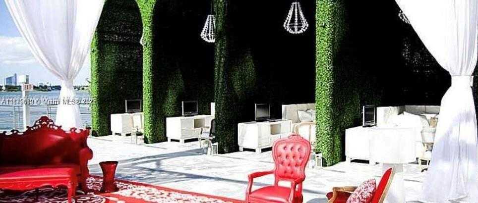 Small Image of 1100 WEST AVE #1510, Miami Beach Number 36