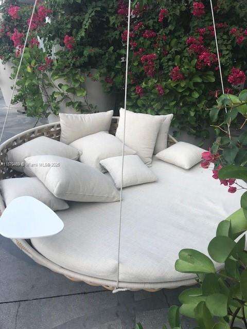 Small Image of 1100 WEST AVE #1510, Miami Beach Number 52