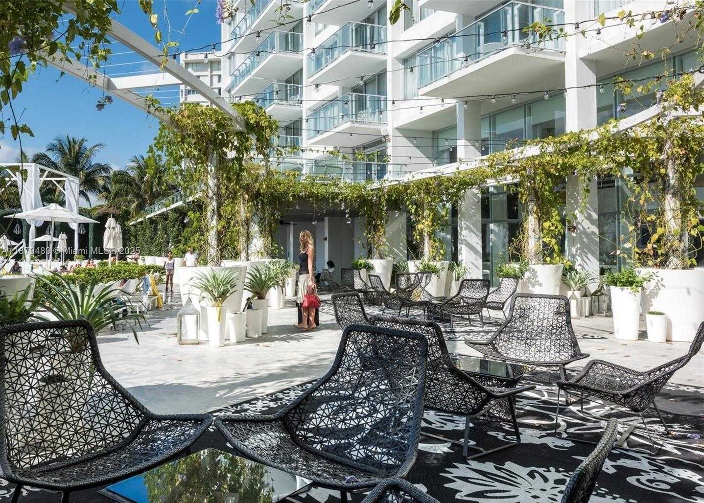 Small Image of 1100 WEST AVE #1510, Miami Beach Number 55