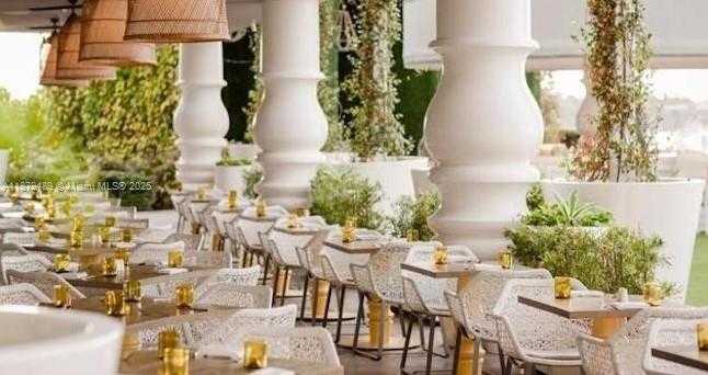 Small Image of 1100 WEST AVE #1510, Miami Beach Number 57