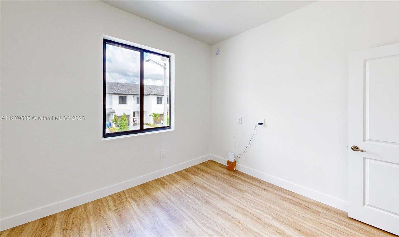Small Image of 18936 SOUTH WEST 344TH TER, Homestead Number 35