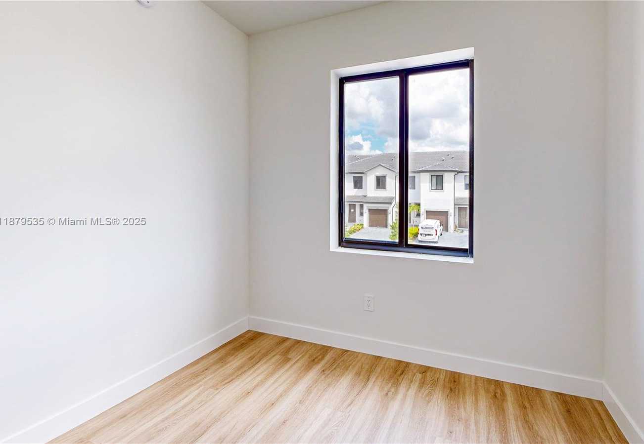 Small Image of 18936 SOUTH WEST 344TH TER, Homestead Number 39