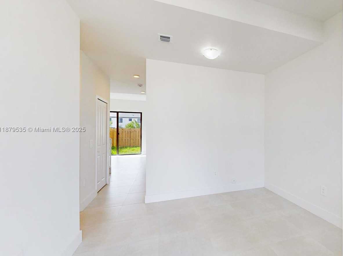 Small Image of 18936 SOUTH WEST 344TH TER, Homestead Number 6