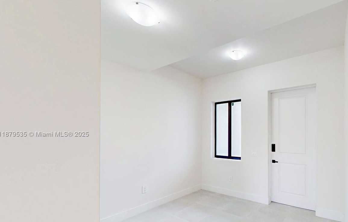 Small Image of 18936 SOUTH WEST 344TH TER, Homestead Number 8