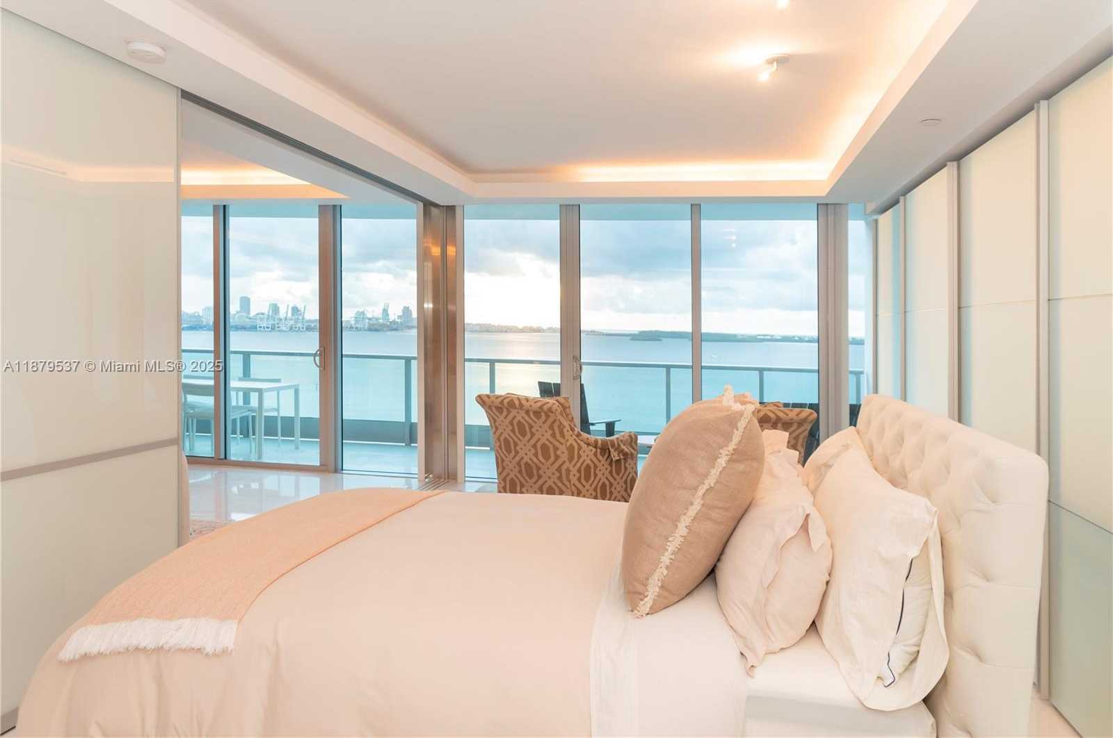 Small Image of 1331 BRICKELL BAY DR #1505, Miami Number 8