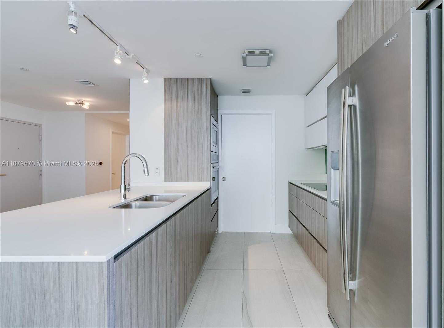 Small Image of 600 NORTH EAST 27TH ST #2801, Miami Number 21
