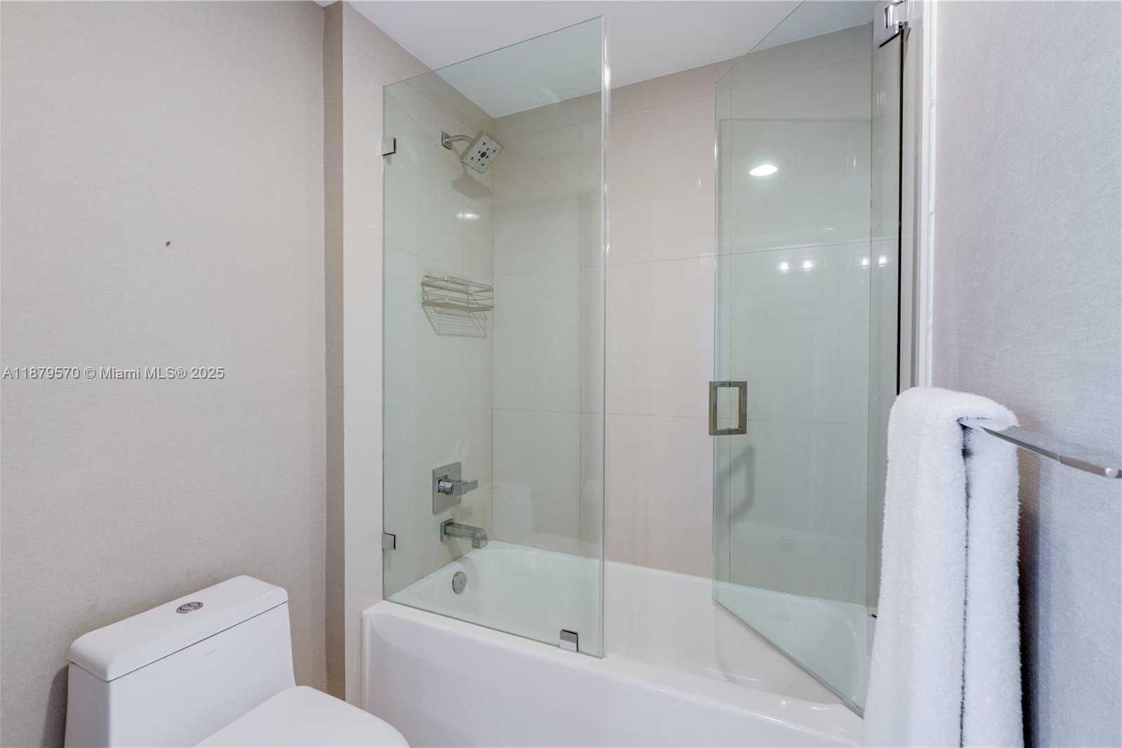 Small Image of 600 NORTH EAST 27TH ST #2801, Miami Number 23
