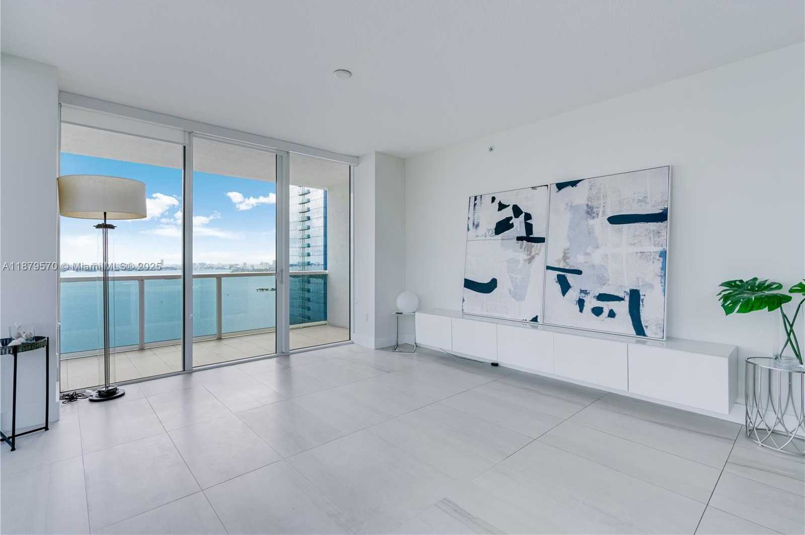 Small Image of 600 NORTH EAST 27TH ST #2801, Miami Number 8