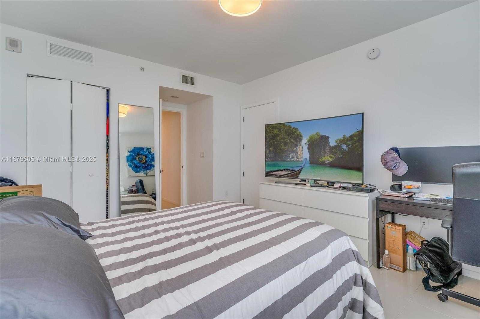 Small Image of 5300 PASEO BLVD #1714, Doral Number 10