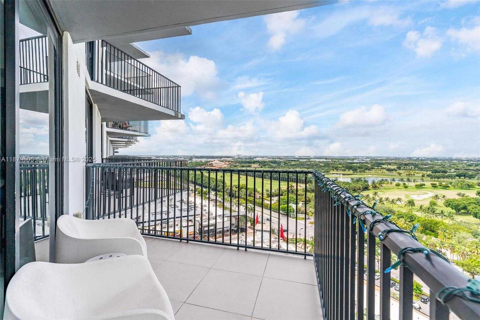 Small Image of 5300 PASEO BLVD #1714, Doral Number 14