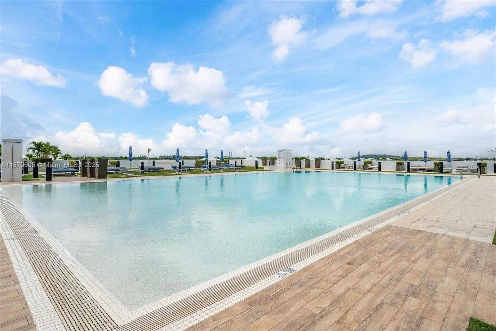 Small Image of 5300 PASEO BLVD #1714, Doral Number 17