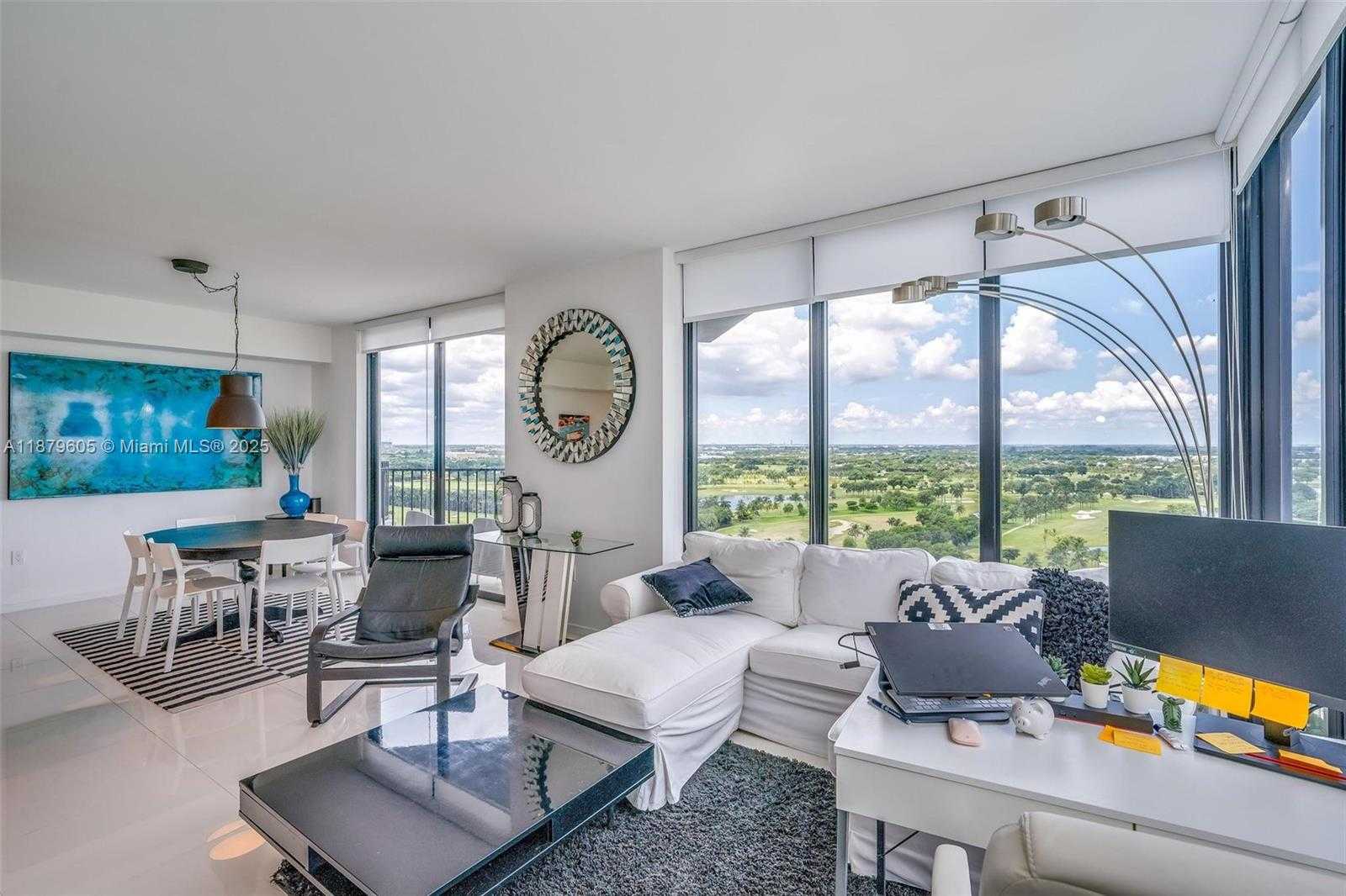 Small Image of 5300 PASEO BLVD #1714, Doral Number 4