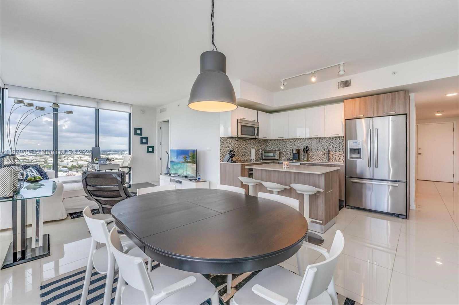 Small Image of 5300 PASEO BLVD #1714, Doral Number 6
